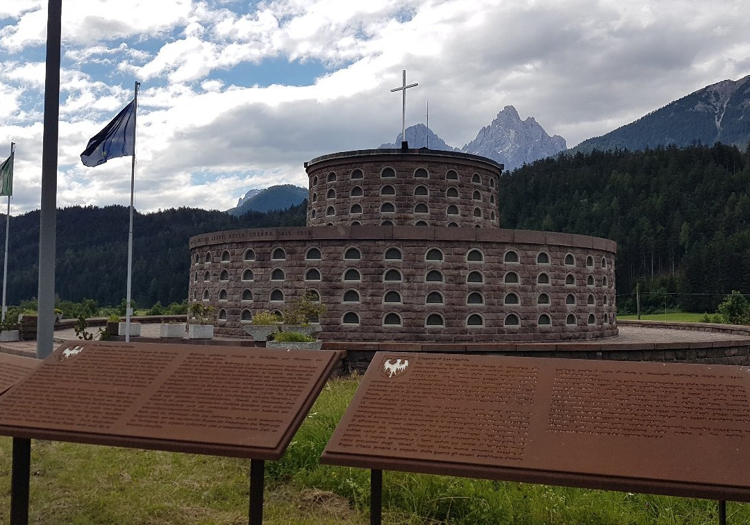 Sacrario Militare di San Candido景点图片