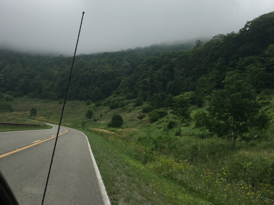 Highland Scenic Highway景点图片