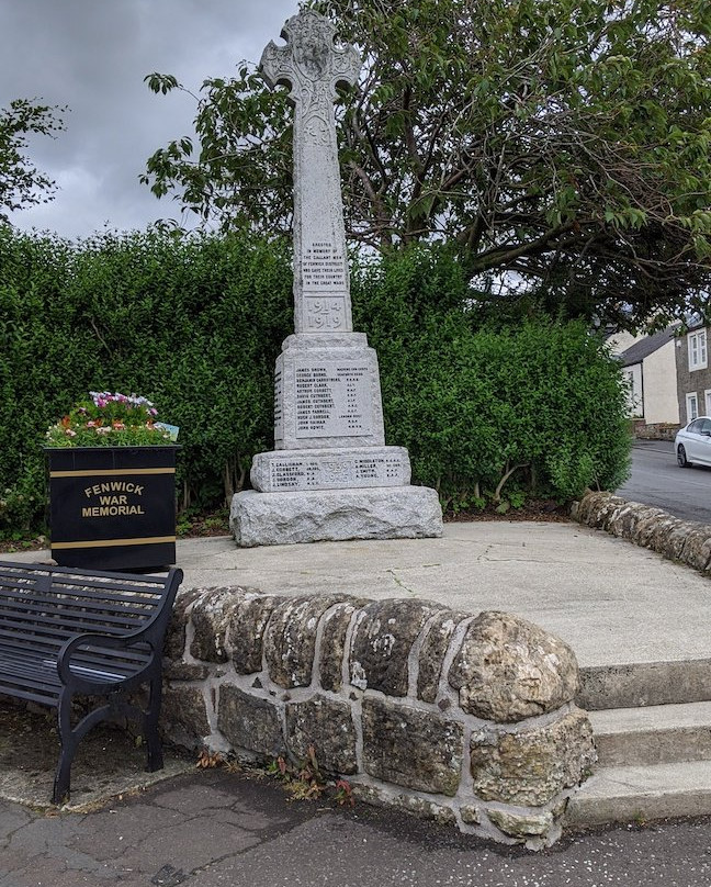 Fenwick War Memorial景点图片