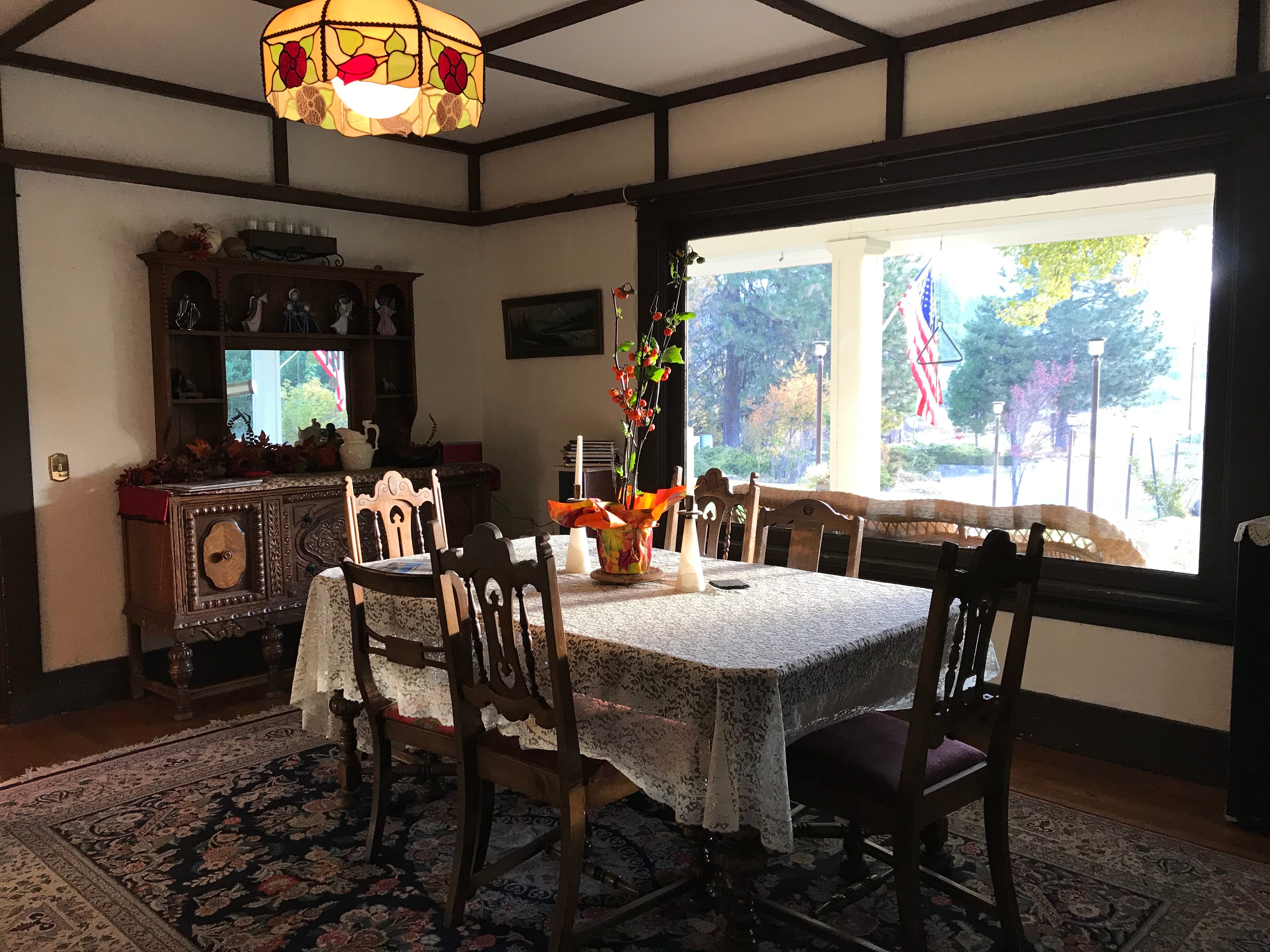 Mount Shasta Ranch Bed & Breakfast-餐饮