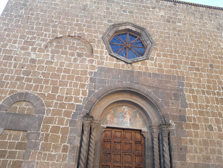 Chiesa  Santi Marco e Silvestro-Tuscania必去景点