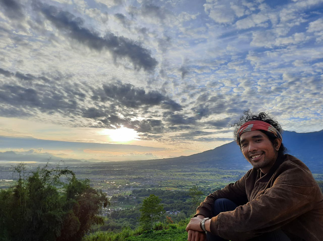 Habibie DelapanTour-武吉丁宜必去景点