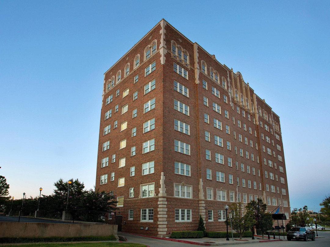 Ambassador Hotel Tulsa, Autograph Collection主图