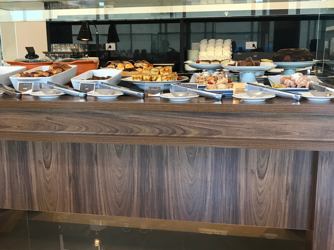 约翰贝特加街斯利姆库里提巴酒店