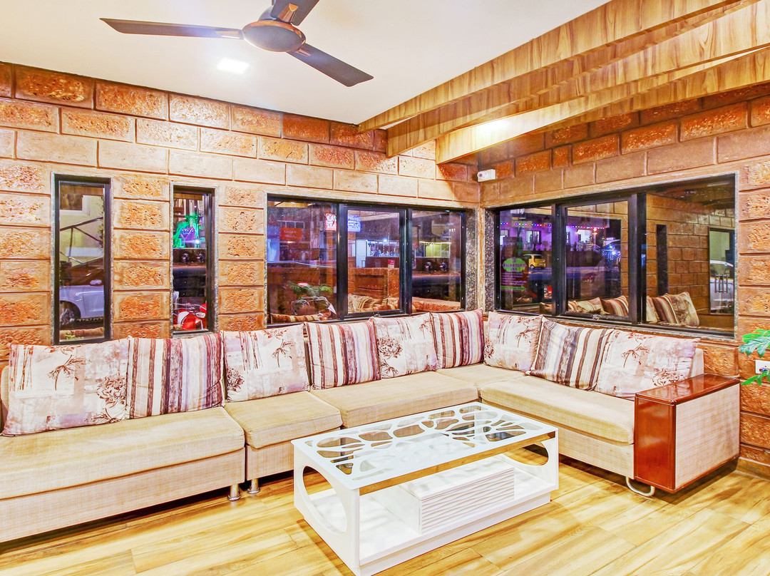 Treebo Trend Shiva'S Valley主图