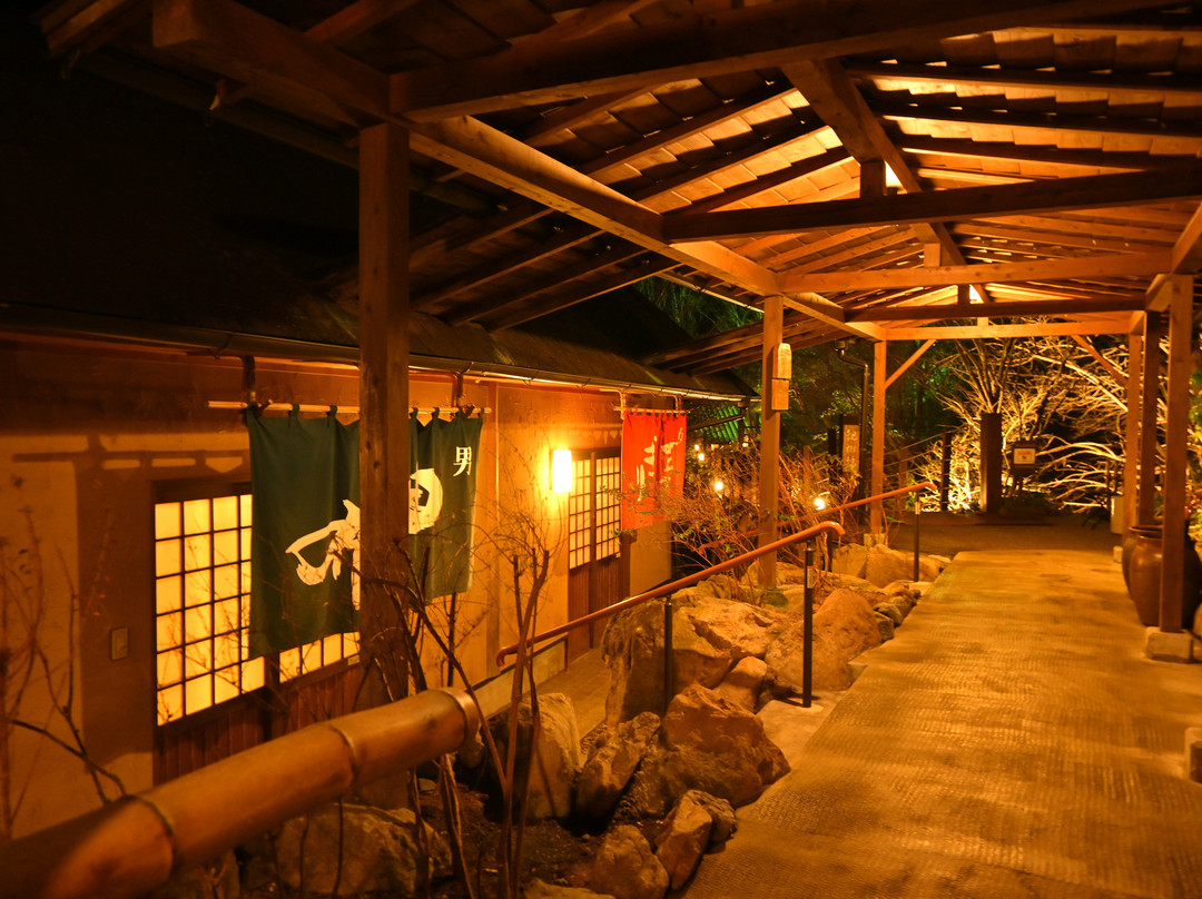 汤布院 月灯庵主图