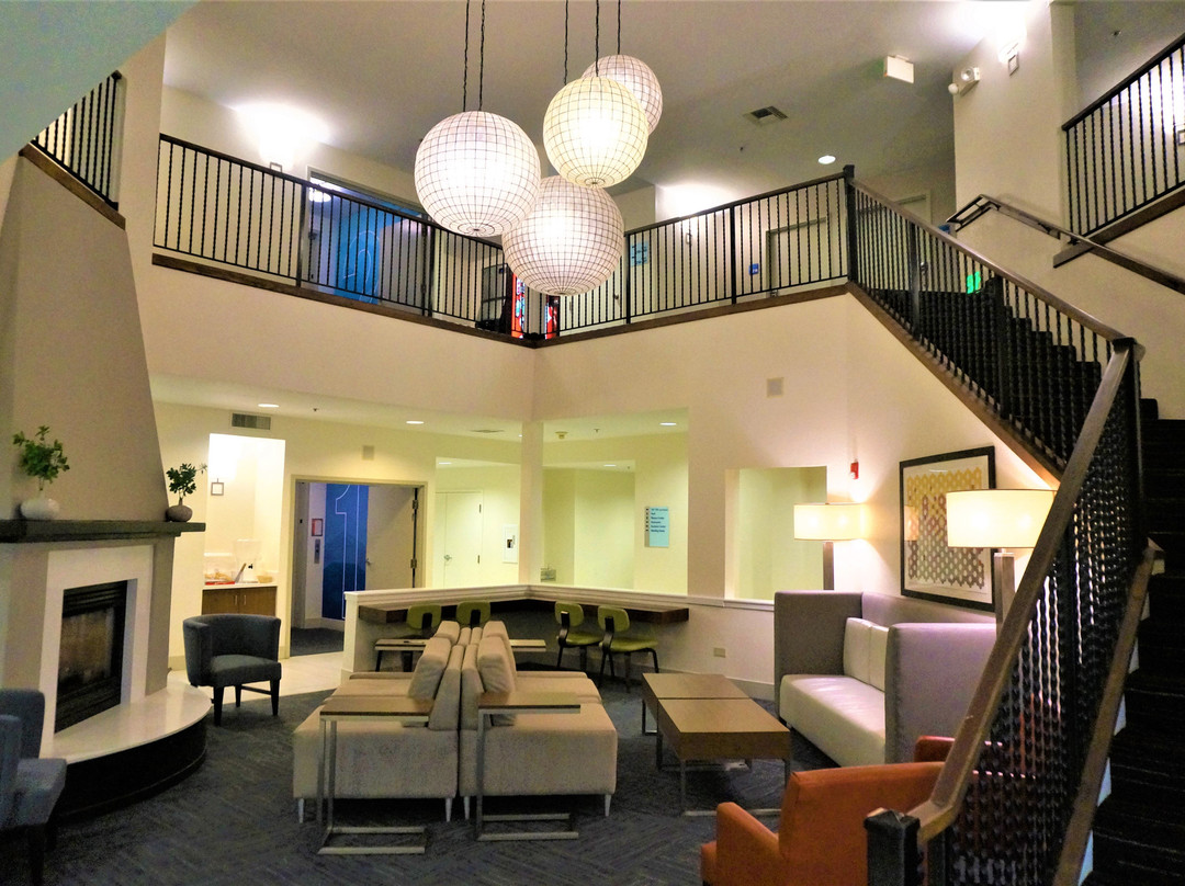 Holiday Inn Express & Suites Arcata/Eureka-Airport Area by IHG主图