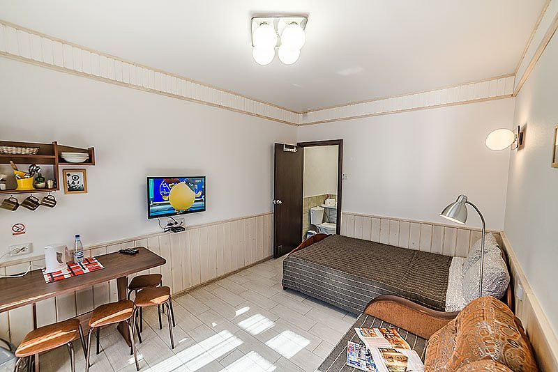 Mini Hotel HappyInn主图
