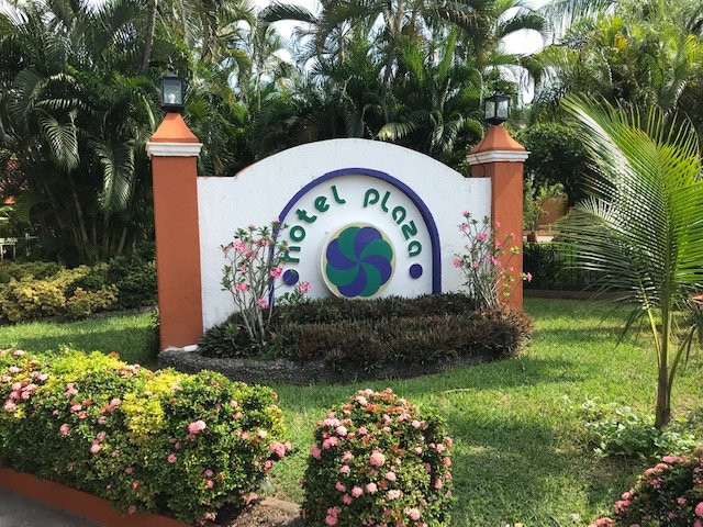 Hotel Plaza Tecoman主图