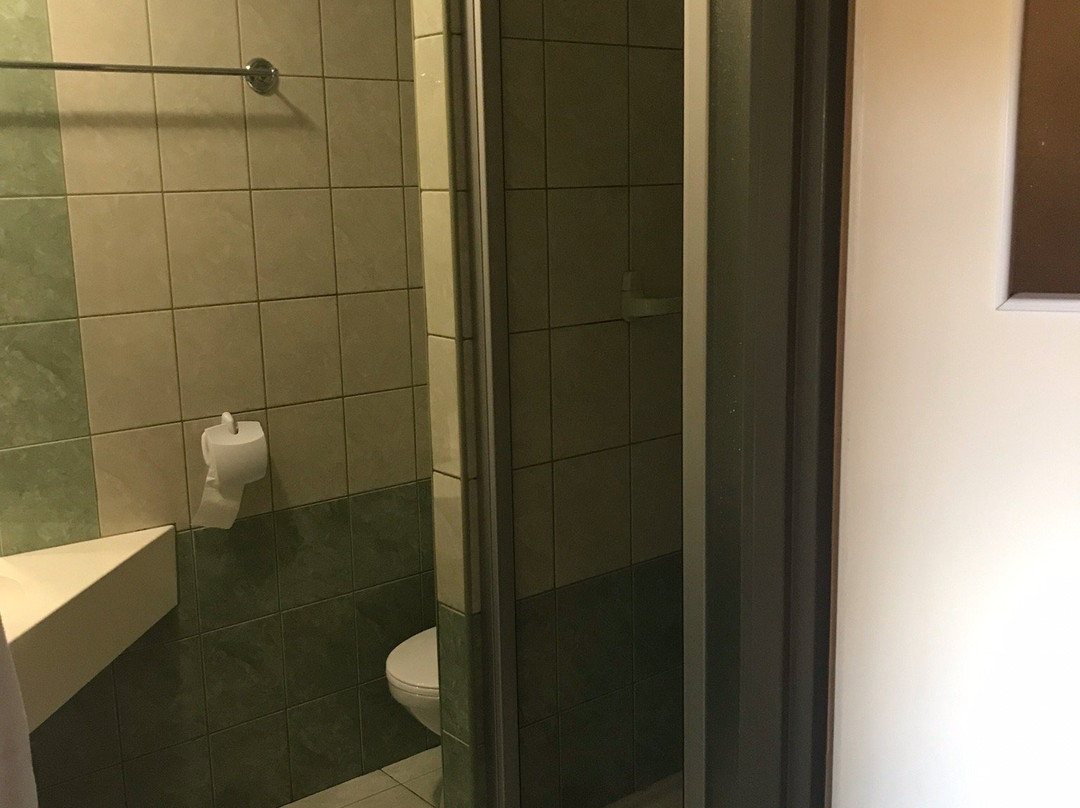 Tirest Hotel主图