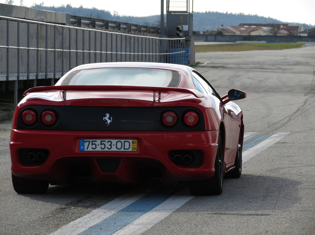 Ferrari Rent Braga景点图片