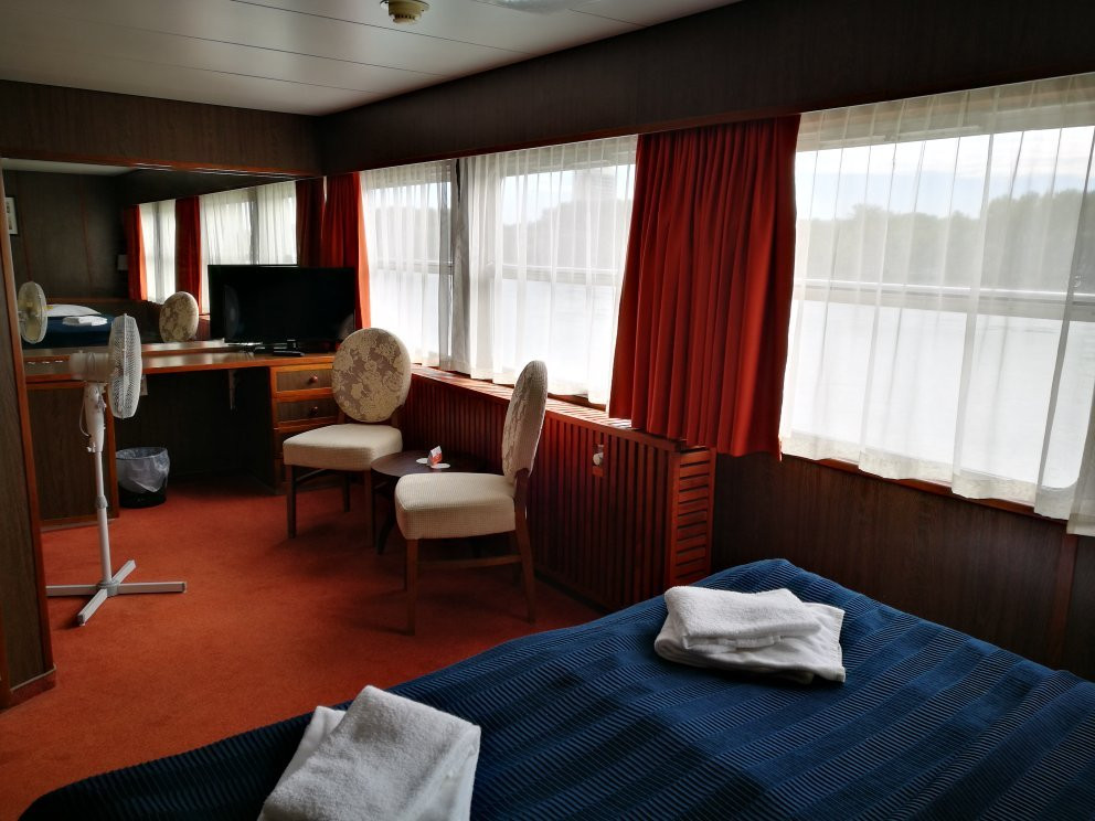 Botel Marina主图