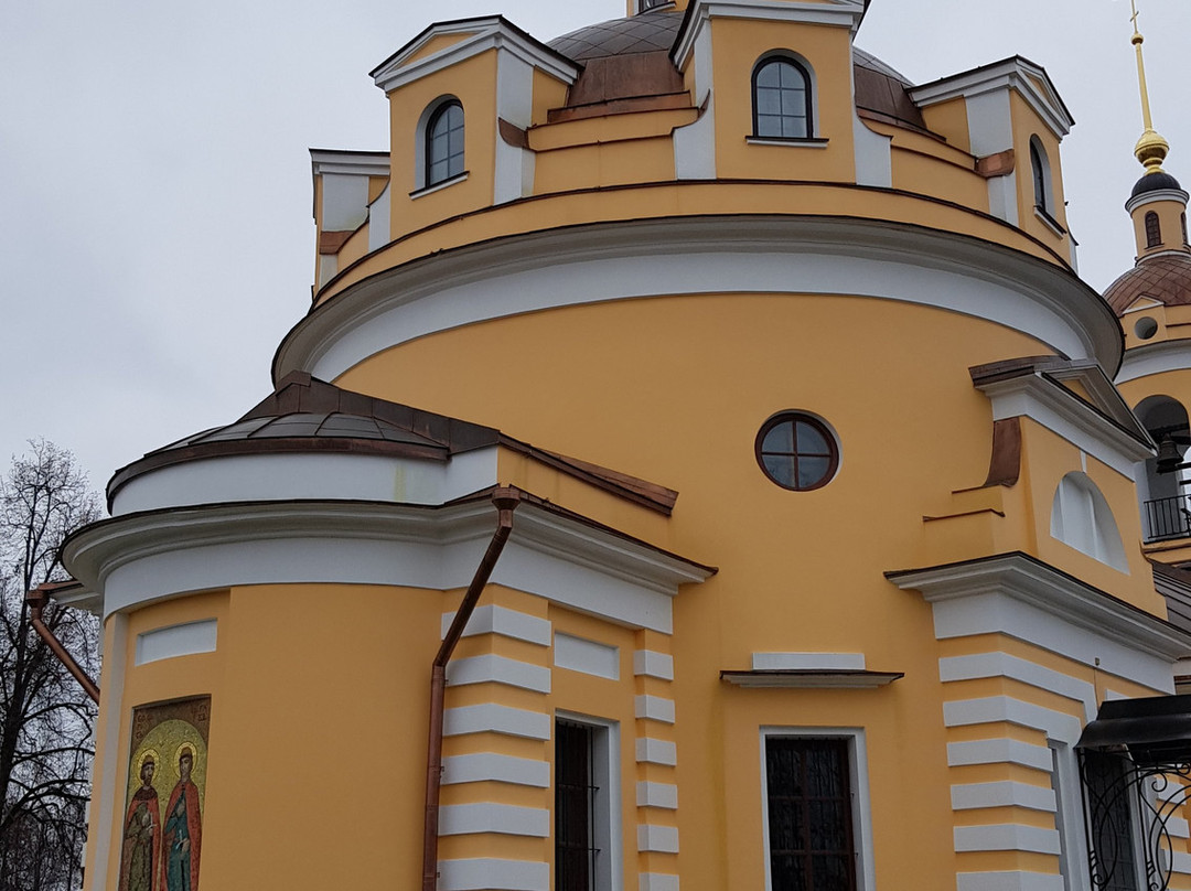 Holy Trinity Cathedral景点图片