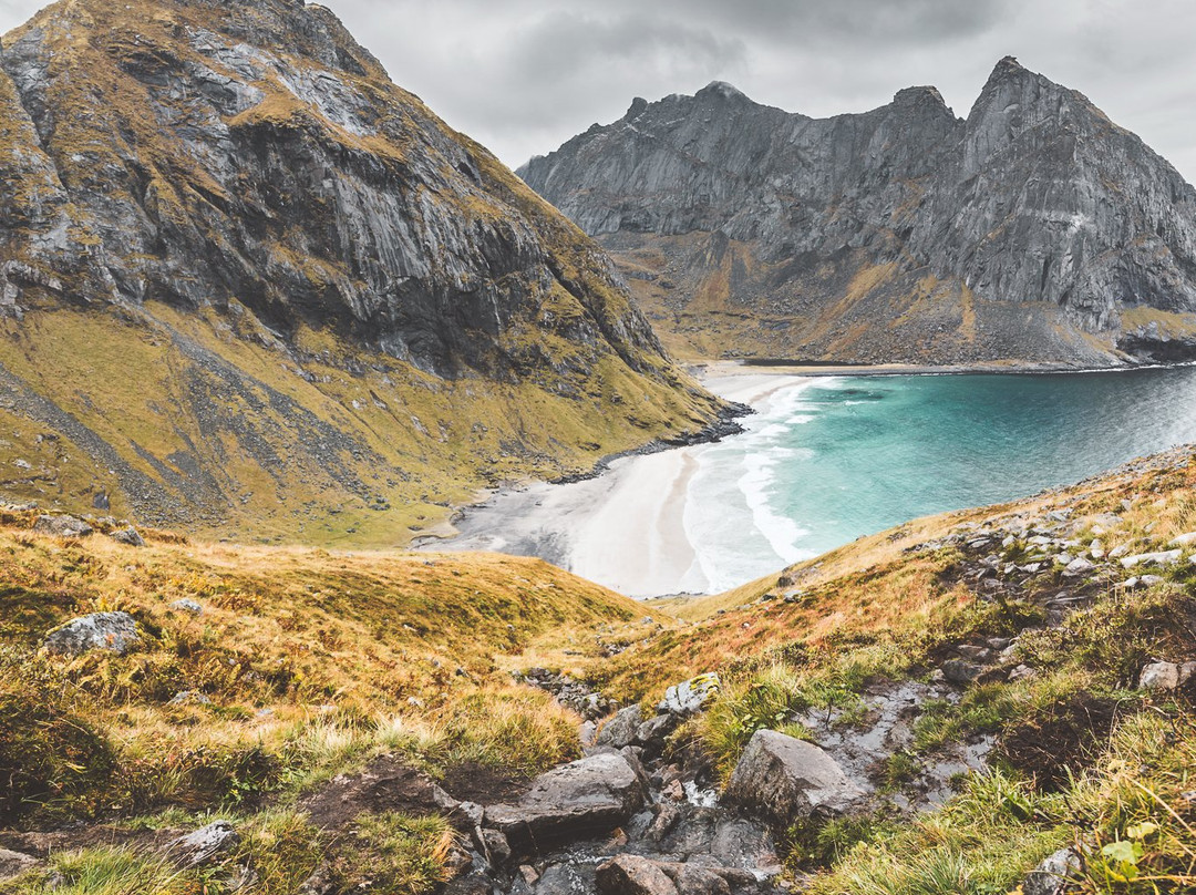 Kvalvika Beach景点图片