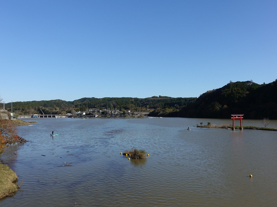 Kameyama Lake景点图片