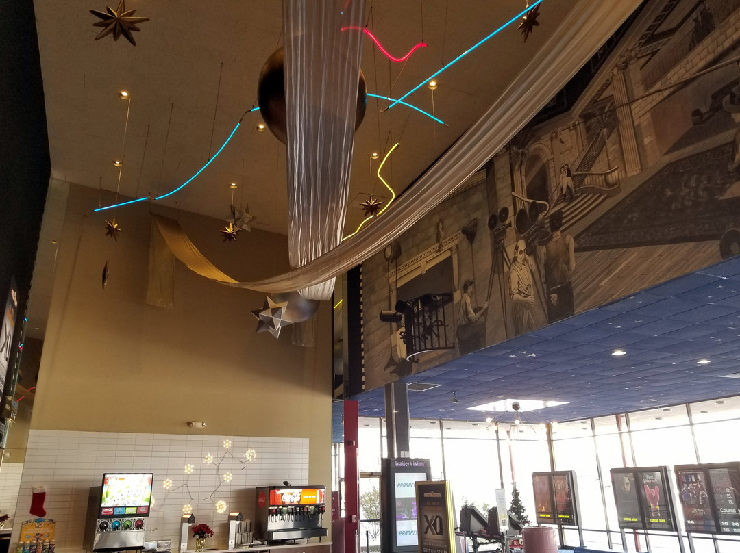 Cinema 12-Carpentersville必去景点