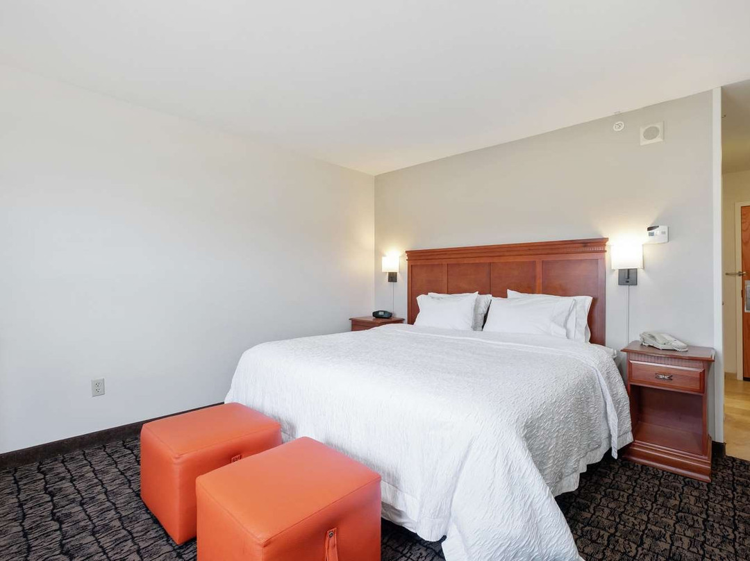 Hampton Inn & Suites Rockland主图