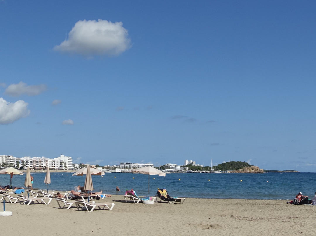 Playa De Santa Eulalia景点图片