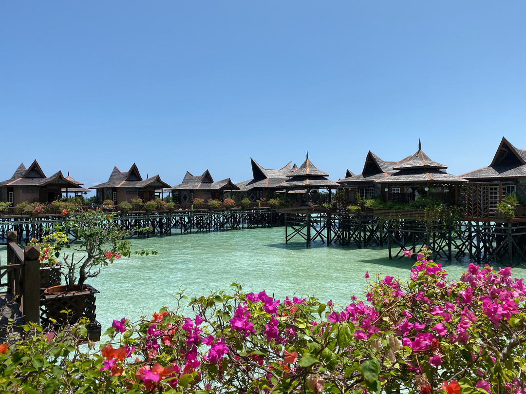 马布岛水上屋主图