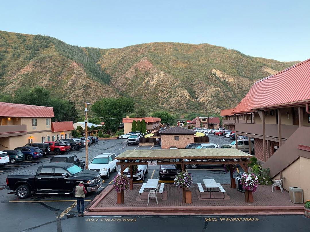 锡达小屋汽车旅馆主图