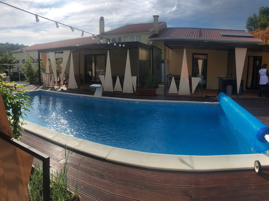 Illyria Apartments