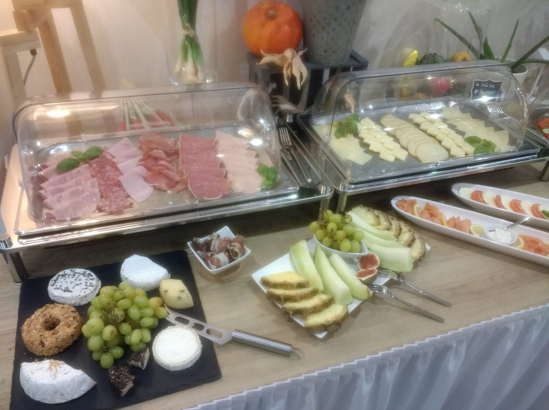 蒂弗尼酒店主图