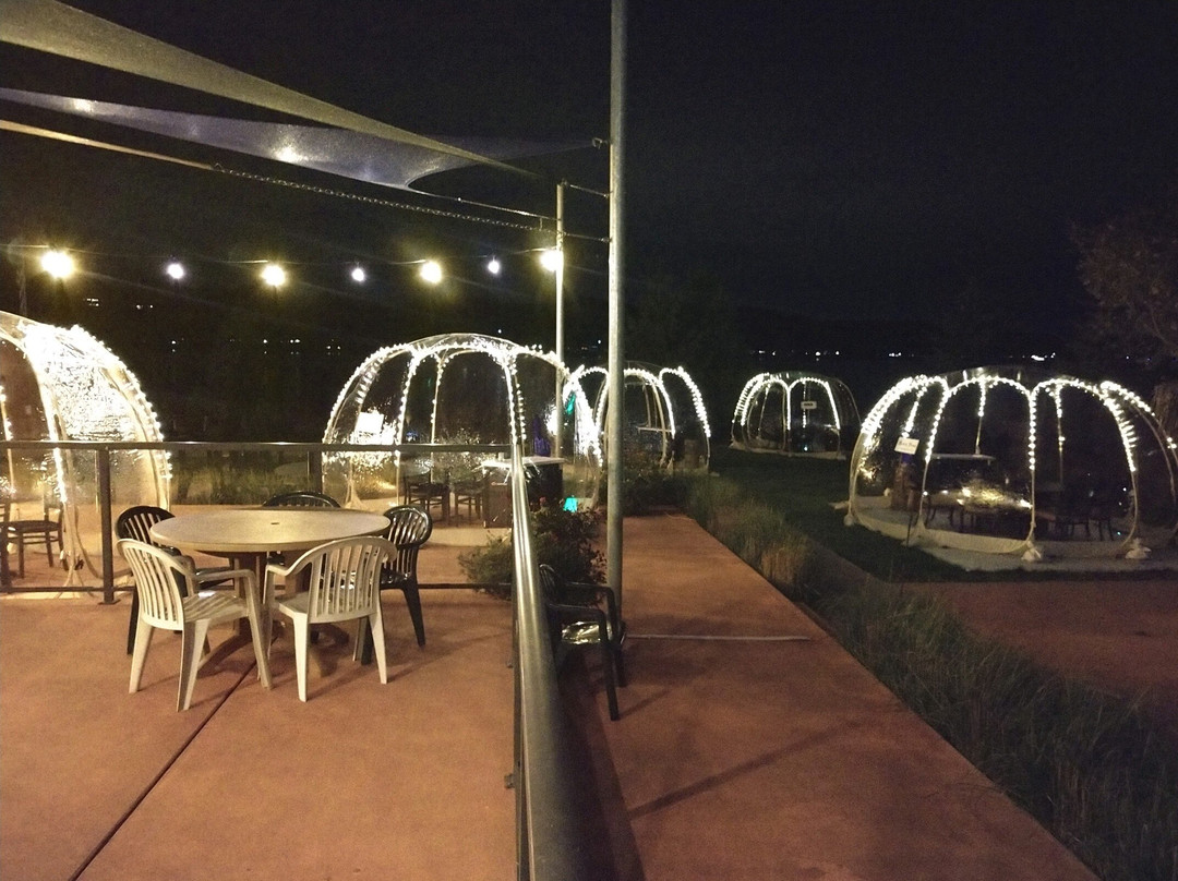 The Boat House on North Bay景点图片