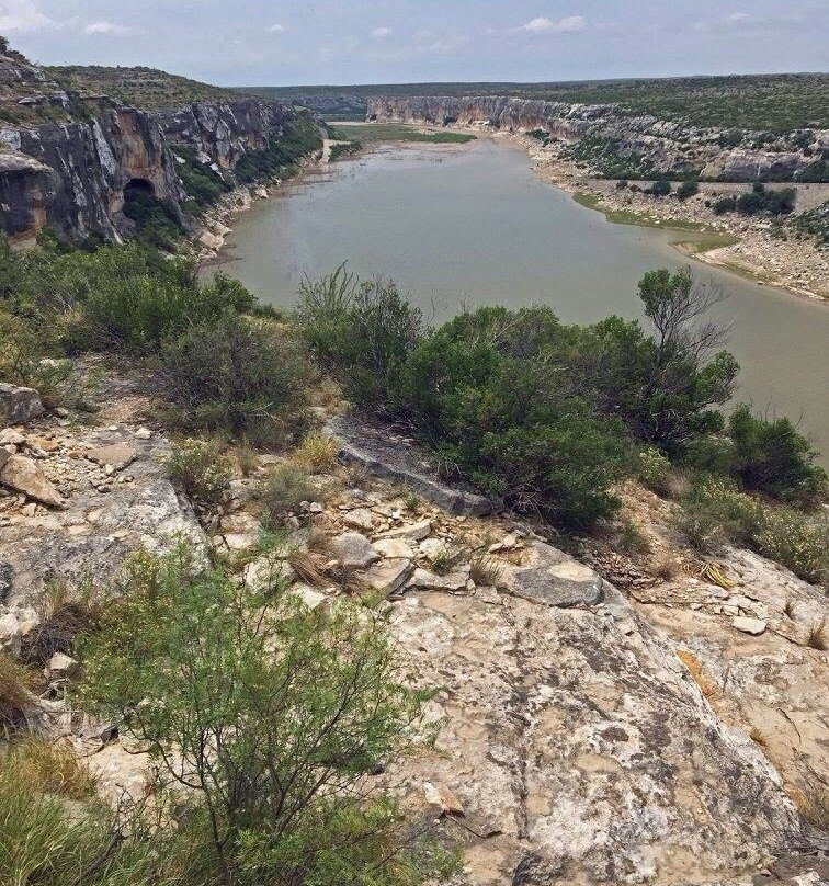 Ciudad Acuna旅游景点-Pecos River Bridge