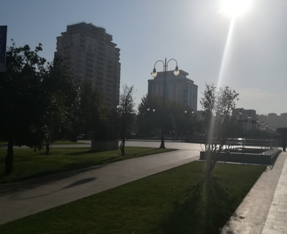 Fizuli Park-巴库必去景点