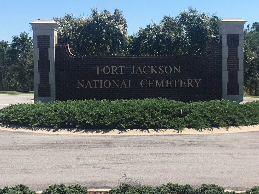 Fort Jackson National Cemetery-哥伦比亚必去景点