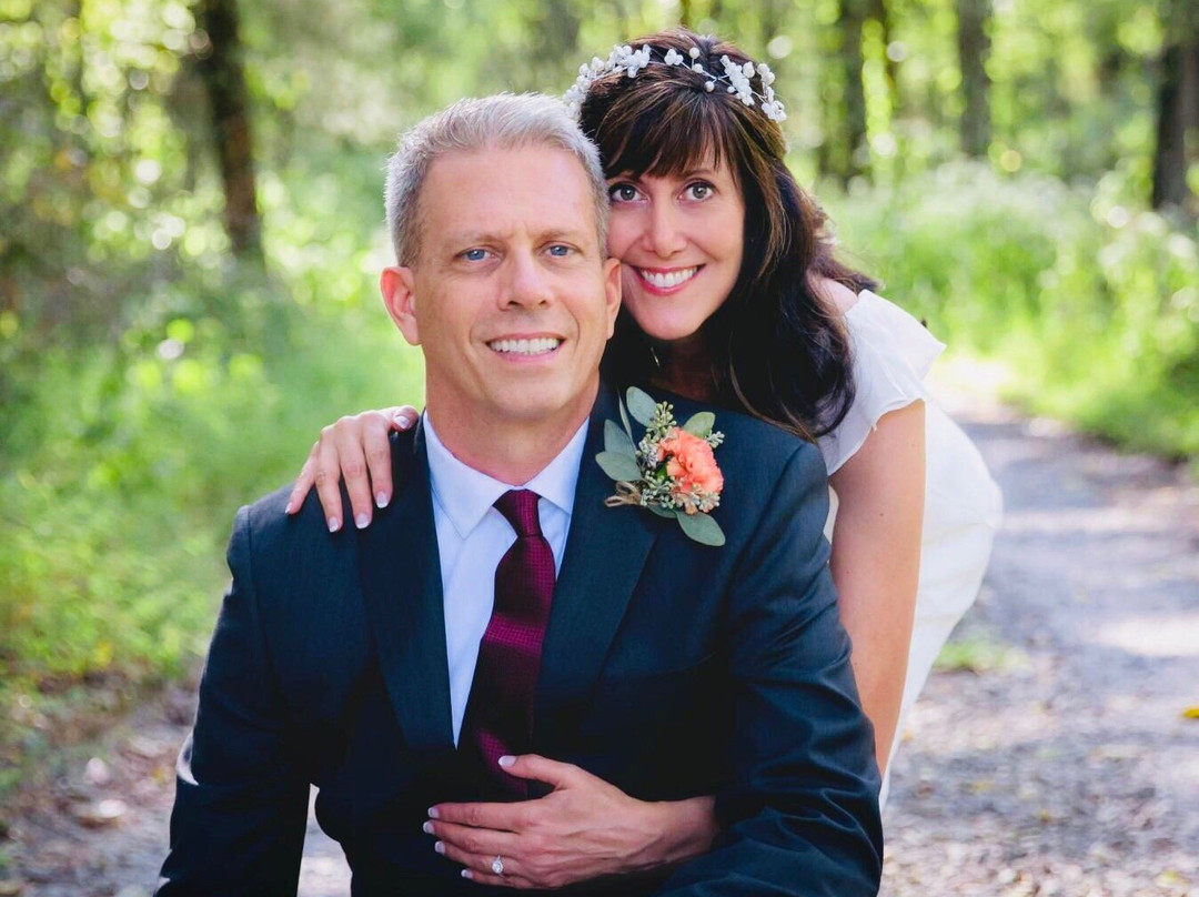 Butterfly Hollow - A Hidden Retreat主图