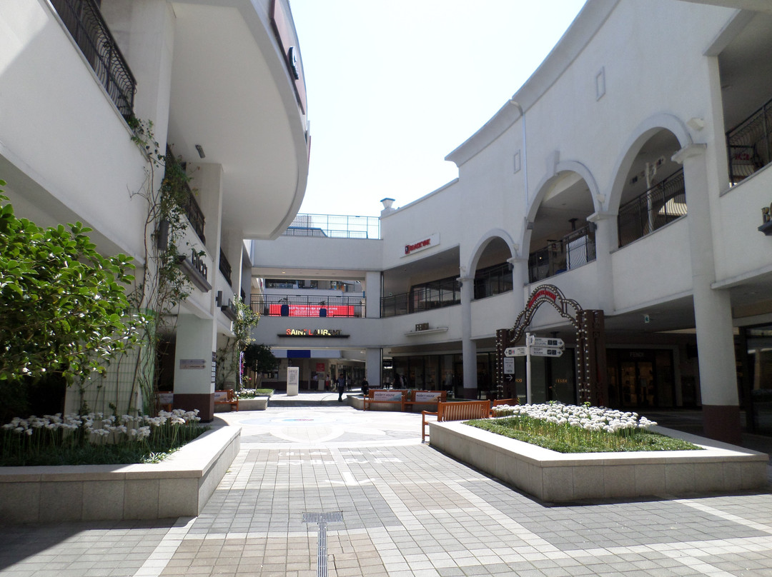 Lotte Mall Dong Busan景点图片
