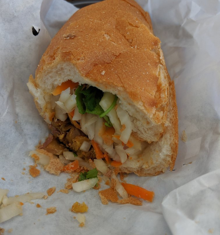 Cẩm Hưng Sandwich & Coffee