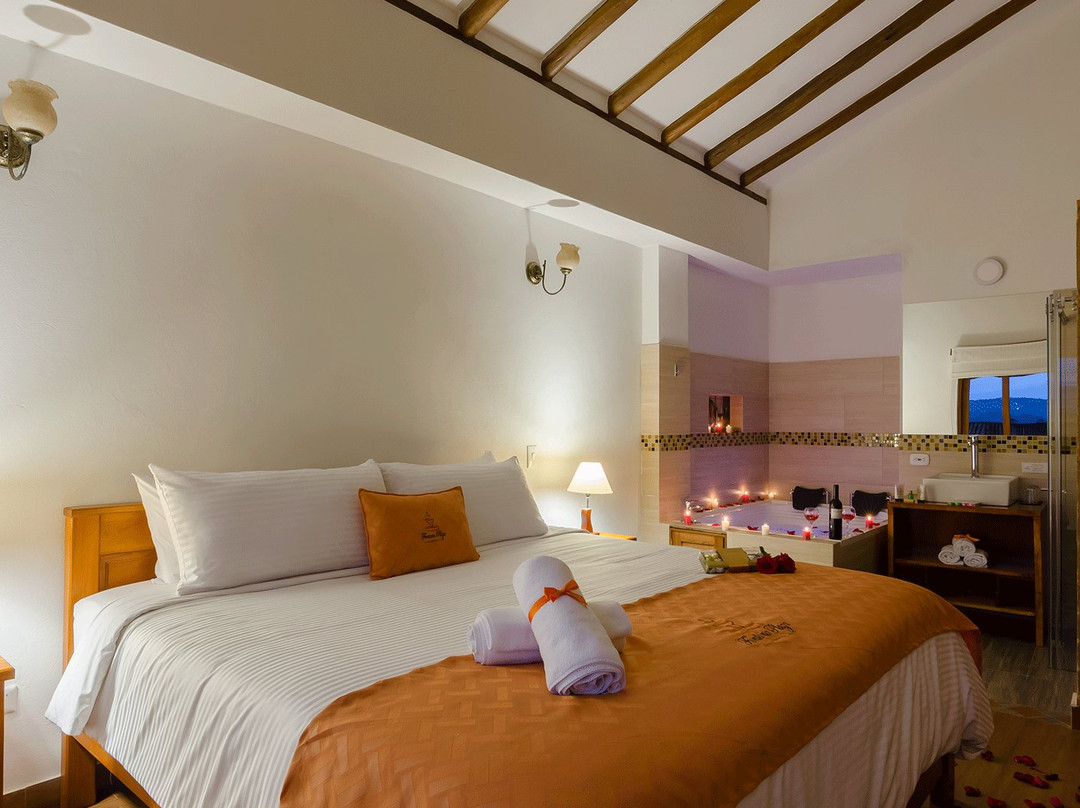 Fontana Plaza Hotel主图