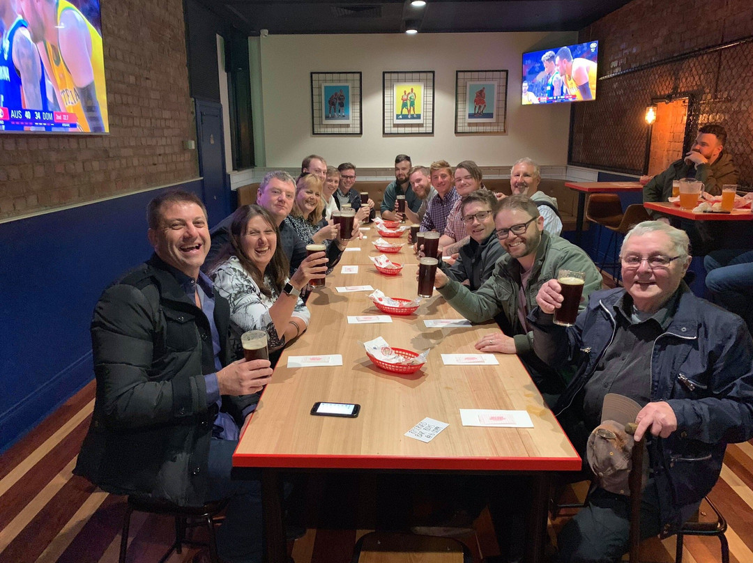 Adelaide Bar Boys-阿德莱德必去景点