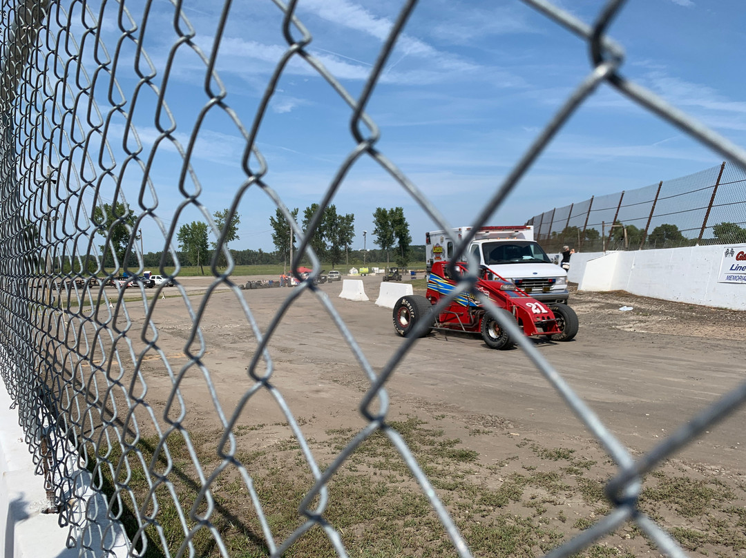 Kenny Wallace Dirt Racing Experience-梅斯基特必去景点