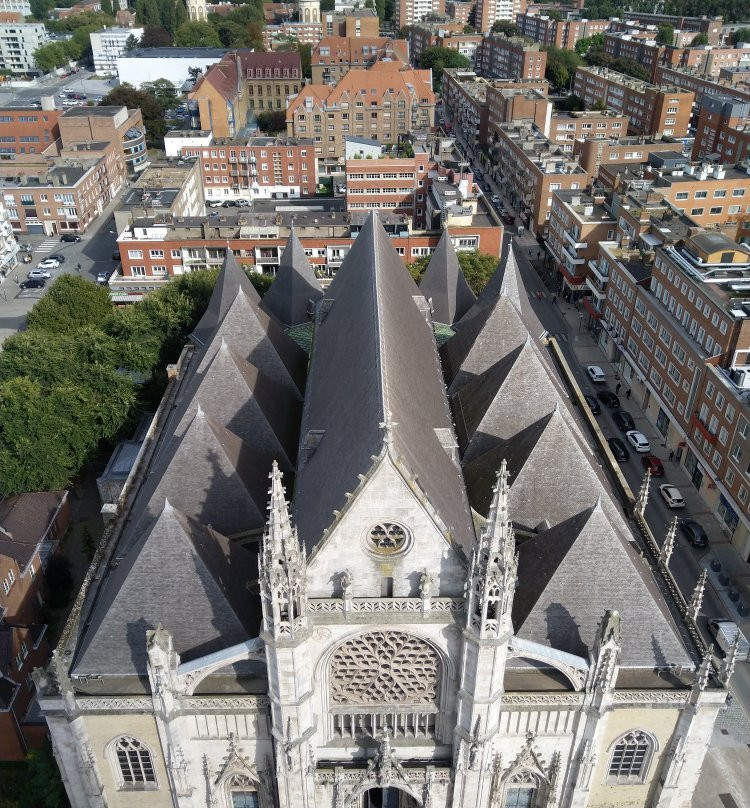 Église Saint-Éloi-敦克尔克必去景点