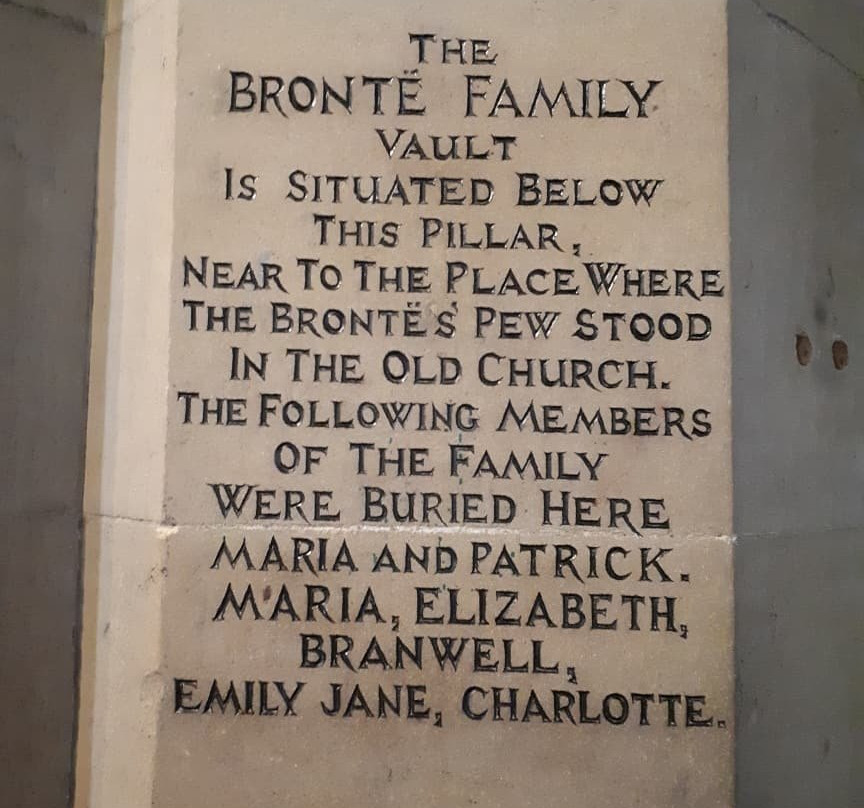 Haworth Parish Church景点图片