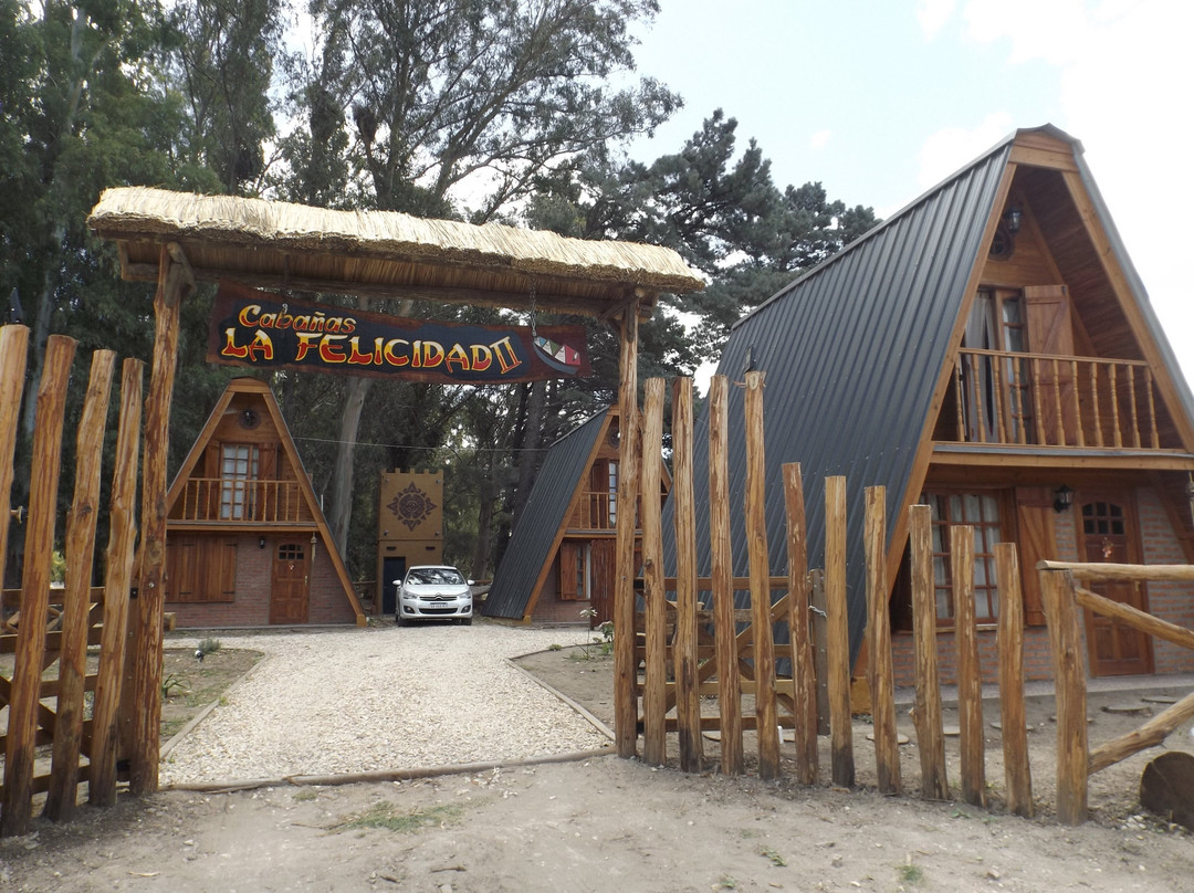 Cabañas La Felicidad en Claromeco主图