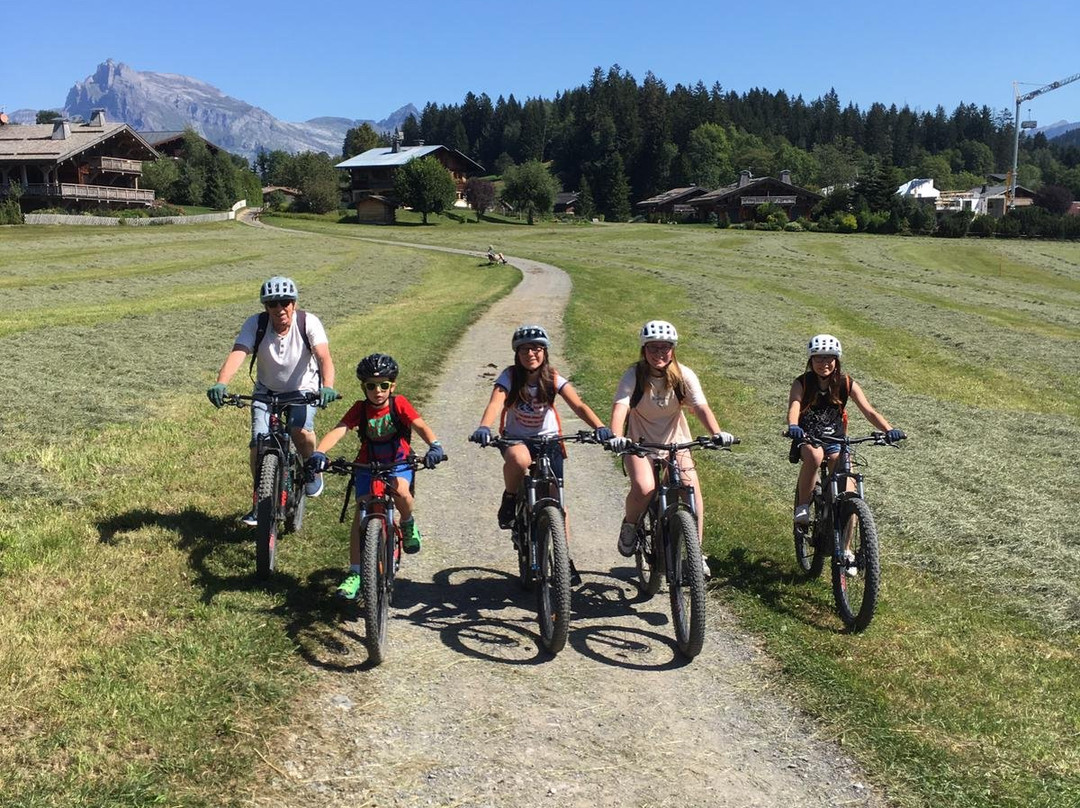 Alpes Aventures-La Giettaz必去景点