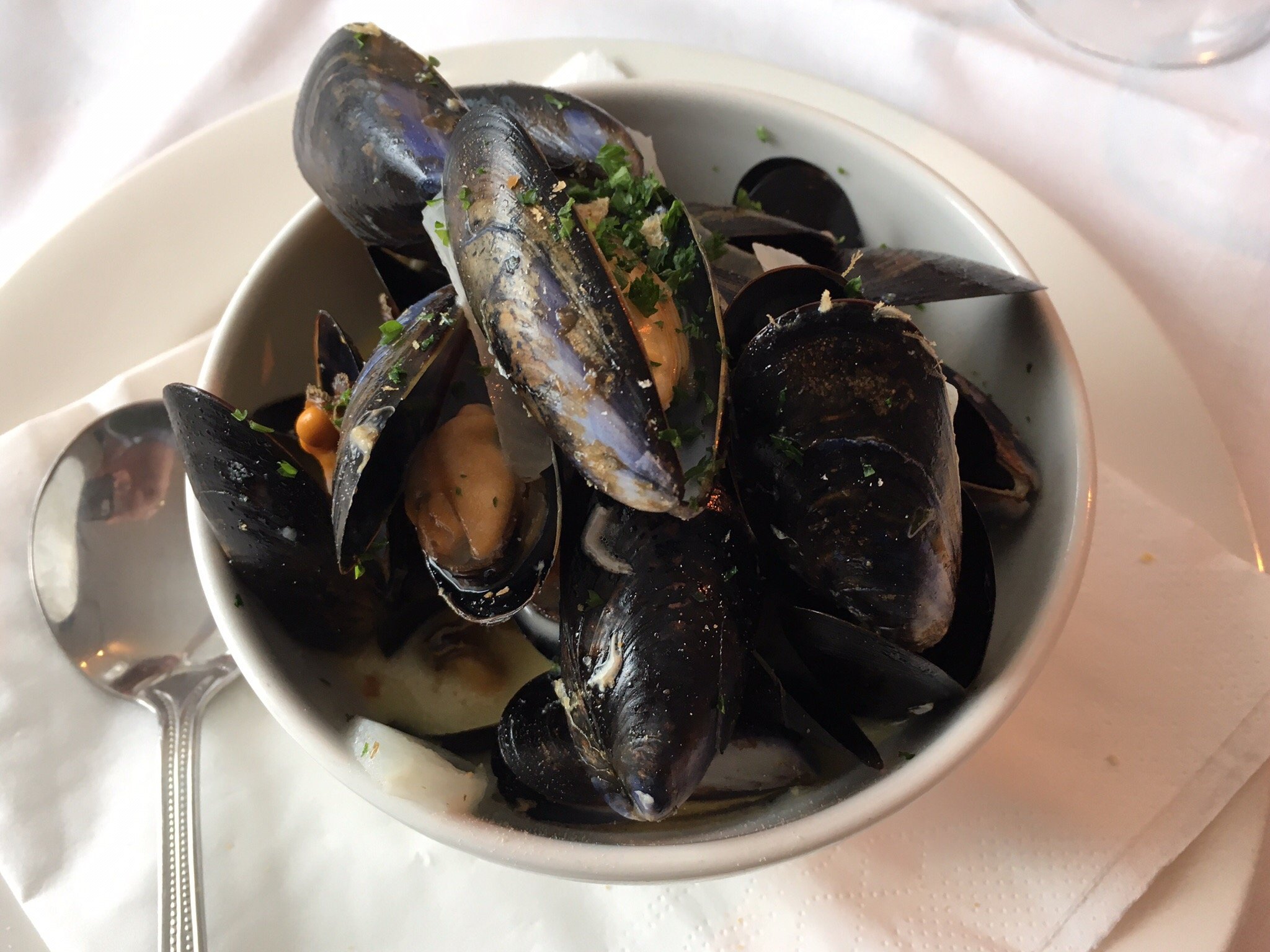The Waterfront Hotel-官方