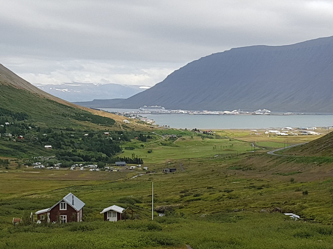 Bstours-伊萨菲厄泽必去景点