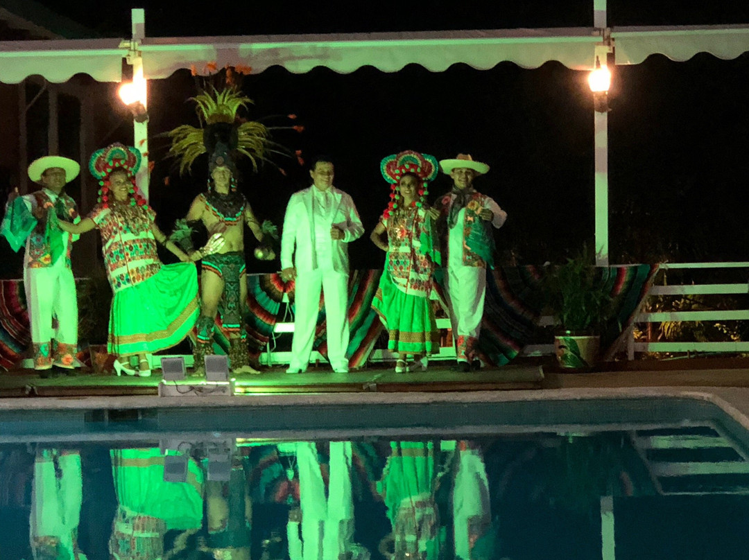 Real Bananas Hotel & Villas主图