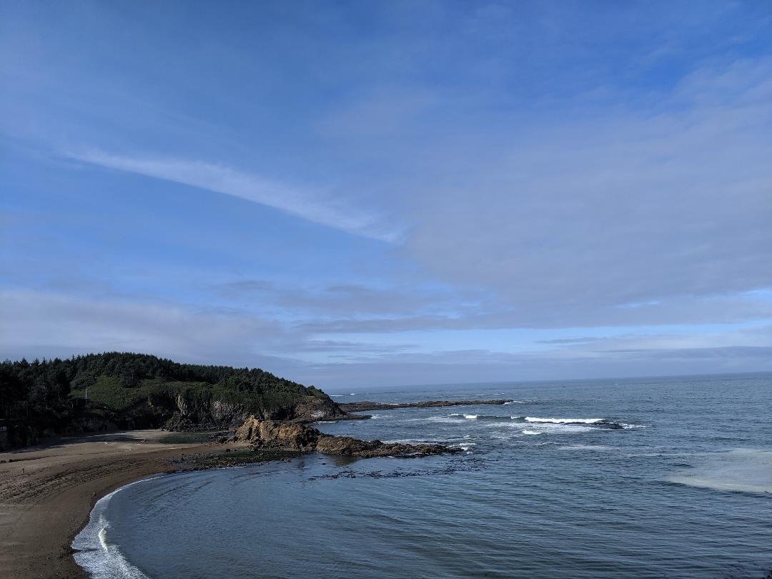 Clarion Inn Surfrider Resort-浴室