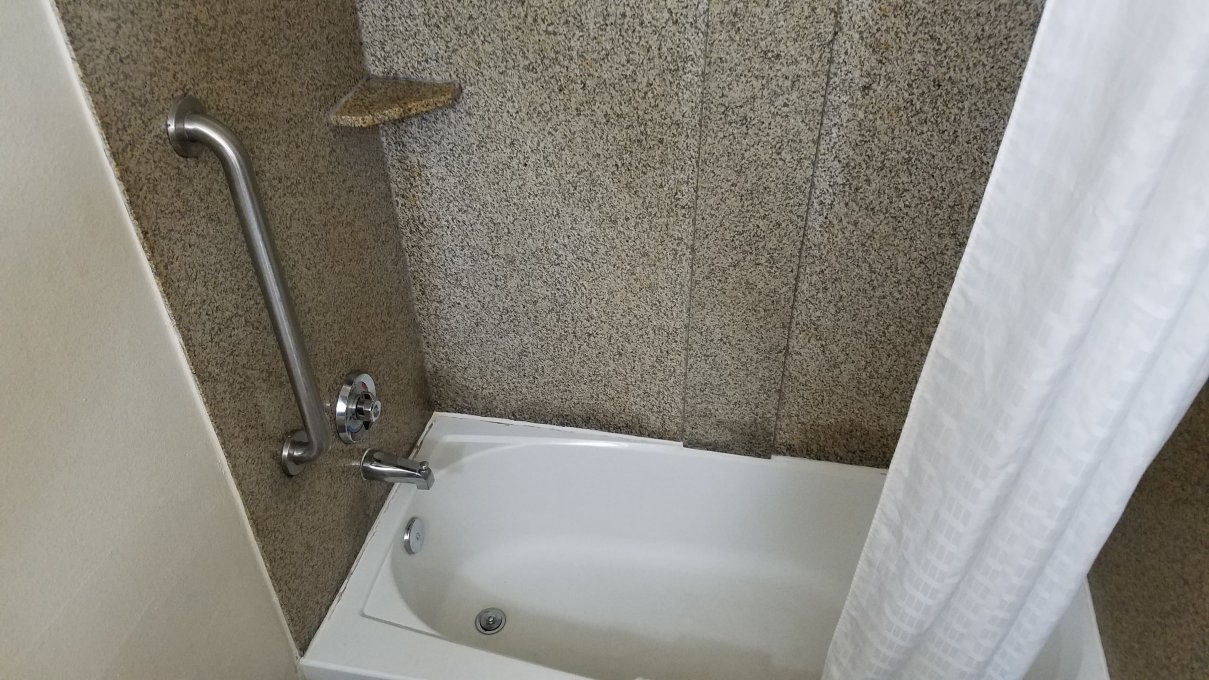 什里夫波特西I-20舒适套房酒店-浴室
