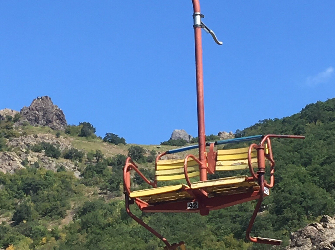Blue Mountain Chairlift景点图片
