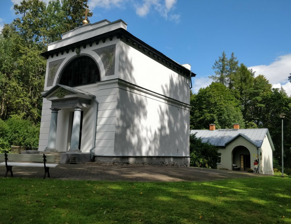 Barclay de Tolly Mausoleum景点图片