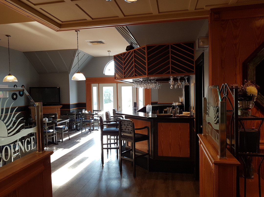 Riverside Resort & Conference Center主图