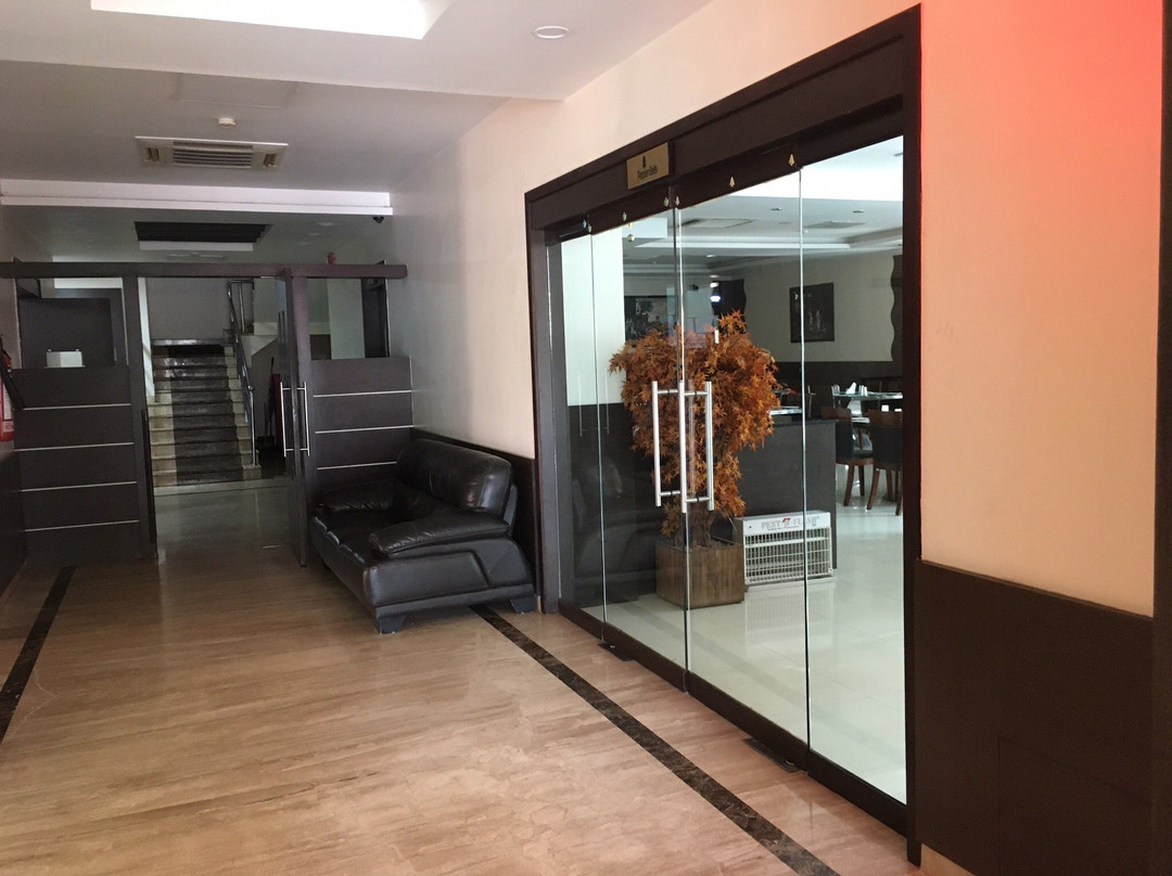 Svarga Residency主图