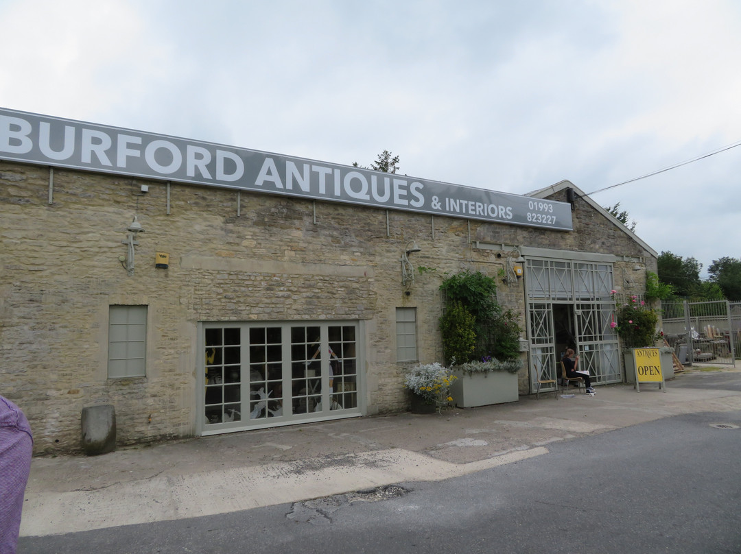 Burford Antiques Centre-伯福德必去景点